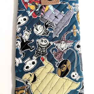 Jack Skellington Eyeglass Case, Padded Eyeglass Pouch, Sunglasses Holder, Reading Glasses Holder, Fabric Eyeglass Case, Cell Phone Holder