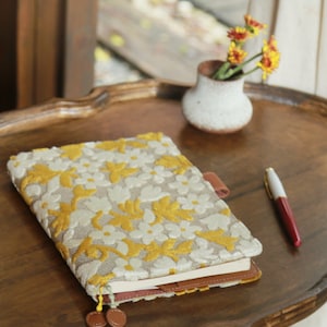 Daisy hobonichi dagboek planner omslag A5 2023 notitieboekje omslag Hobonichi Cousin CC519