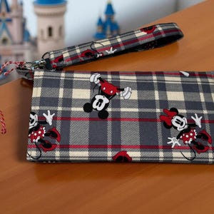 Minnie Mouse Clutch Wallet Purse perfect for Disney Park in you - Miyin Creations