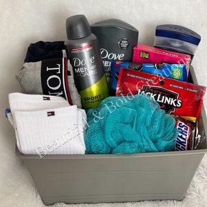 Herren Polo Ralph Lauren oder Tommy Hilfiger oder Calvin Klein Geschenkkorb Valentinstag / Geburtstag / Vatertag