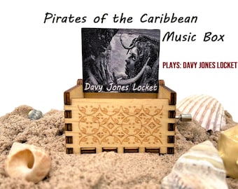 Caja de música con medallón de Davy Jones: temática de Piratas del Caribe