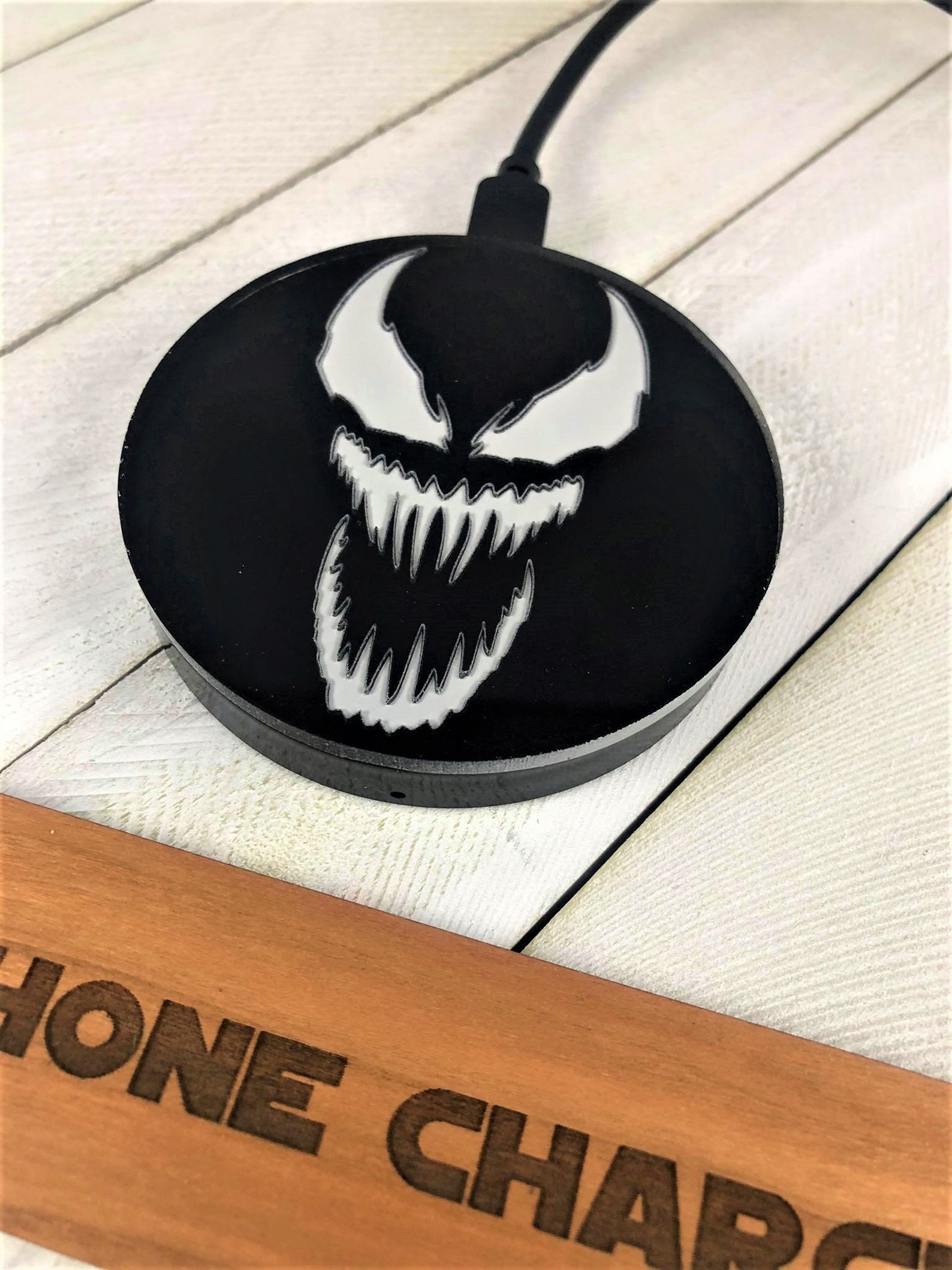 Venom Wireless Phone Charger Wireless Charger Marvel Etsy
