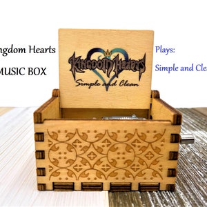 ♫ Kingdom Hearts ♫ CIRCLE WOOD WIND UP MUSIC BOX 