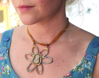 Vintage Rafael Canada Hammered Copper Flower Pendant Necklace With Clear Glass Stone / Hippie Daisy Necklace / Signed Canadian Designer