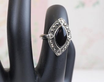 Vintage Black Enamel Faux Marcasite Silver Tone Ring Size 6