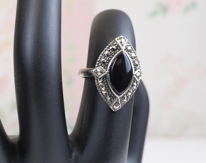Vintage Black Enamel Faux Marcasite Silver Tone Ring Size 6