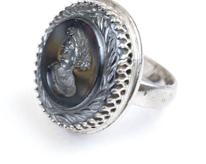 Vintage Whiting & Davis Cameo Ring: Hematite Intaglio, Size 5 1/2