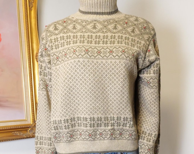 Vintage Woolrich women's turtleneck wool sweater medium