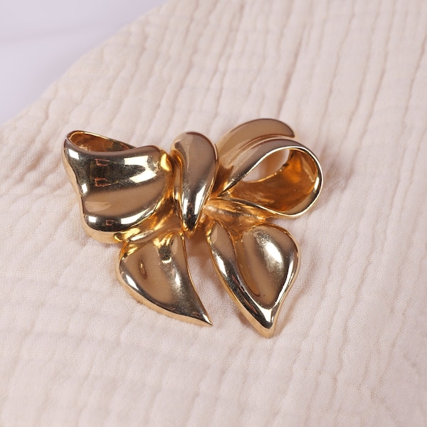 Giant 1980’s Gold Bow Brooch / Vintage Brooch / Bows / Ribbon Bow / Gold Bow Accessories For Women And Girls / 80’s Jewelry