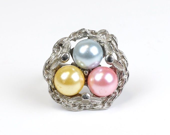Three pearls nest ring