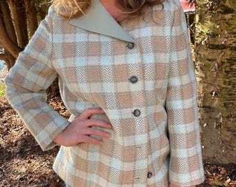 Vintage women’s designer Plaid oversized blazer from the 1980’s - Luciana Cesarini Couture - Toronto Scarab Buttons