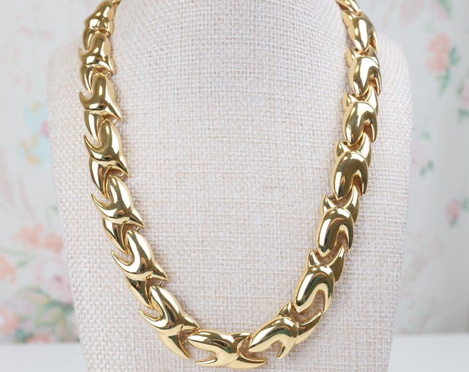 Vintage women’s Gold Necklace signed Butler / Chunky 80’s gold chain link necklace / Collectable vintage costume jewelry / 17 inch chain