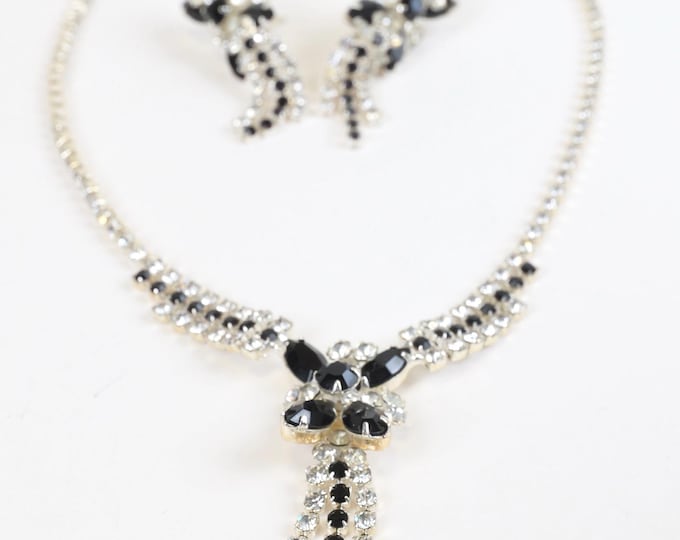 Vintage rhinestone necklace and earrings set in black and silver