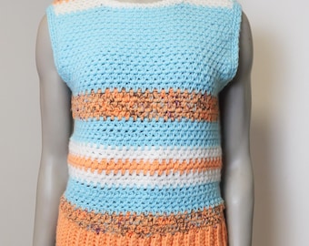 Vintage hand knit women’s pull over sweater vest for fall in size Small / Hand Made Clothing / Fun vintage hand made sweater vest