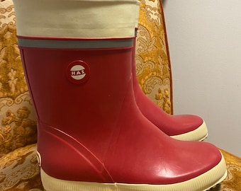 Vintage women's red rubber boots from Hai Finland size 8