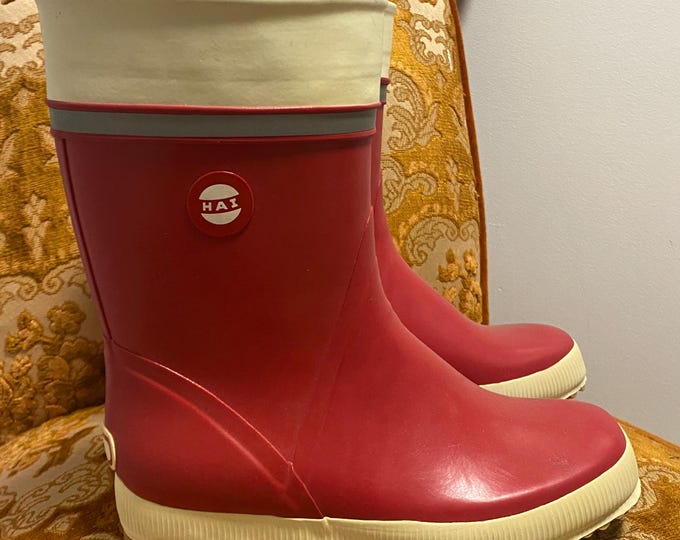 Vintage women's red rubber boots from Hai Finland size 8