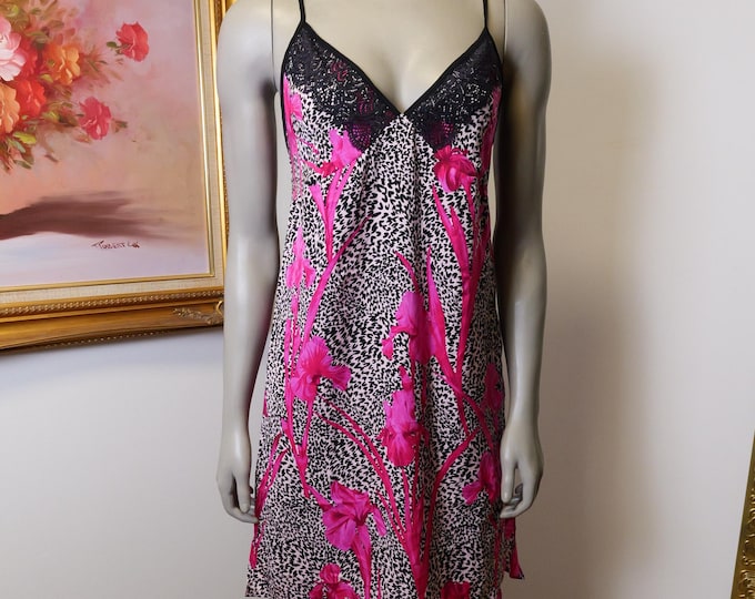 Vintage women’s Ted baker 90’s short slip dress size 8