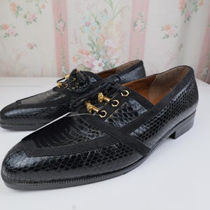 Giorgio Brutini vintage black and gold snake skin loafers in size 9 with gold lion head beads / Unique vintage dress shoes Amazing black