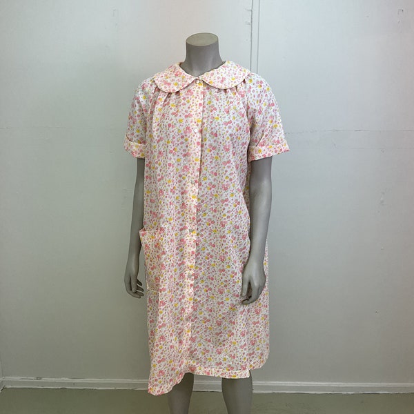 JC Penny Vintage Nightie / Womens Vintage Night Robe / Light Floral Cotton PJ’s / Summer House Dress Medium / Large
