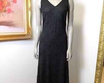 Vintage Women’s Laura Ashley long black lace evening gown size 4