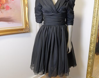 Vintage Frank Usher Black Formal Cocktail party dress size 4