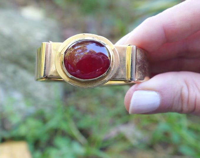 Rafael Canada Bracelet, 1970's Vintage Clamper Hinge, Burgundy Red Glass Cabochon, Signed