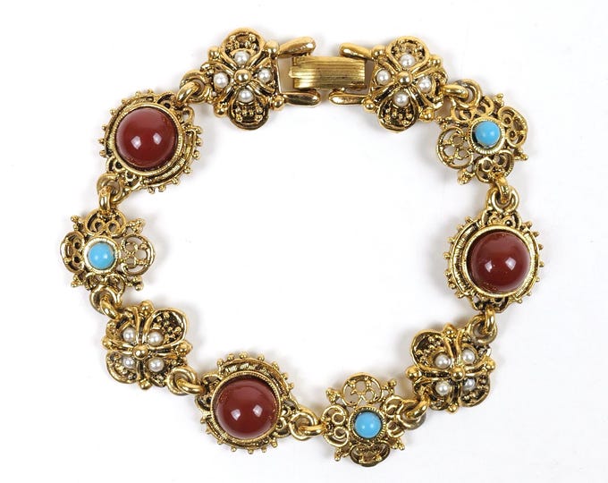 Signed A R T Fancy Faux Pearl Lucite Cabochon Gold Tone Vintage Bracelet 1950’s 1960’s