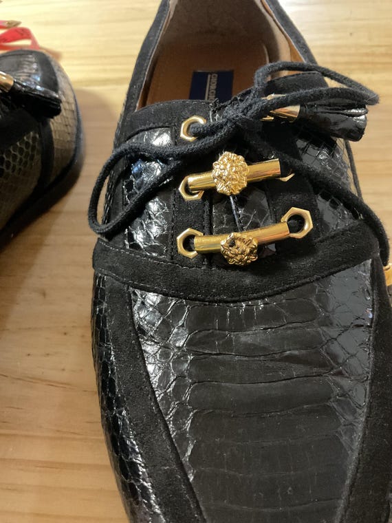 Vintage Giorgio Brutini Snake Skin Loafers: Gold Lion Detail 