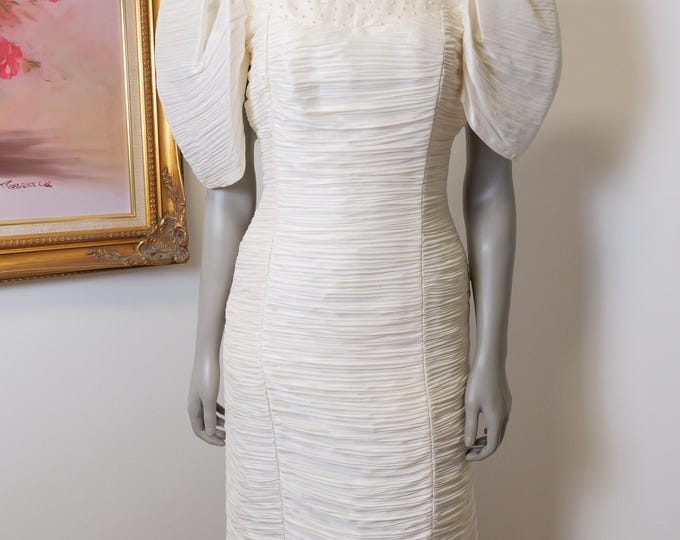 Vintage Wedding Dress / Short Wedding Dress / Cream beaded Party Dress / Anniversary Dress / Elopement Dress b/ City Hall Wedding Dress