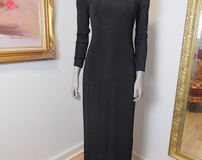 Y2K little black dress with back less criss cross design / Body Con Vintage 2000’s Little black dress with built in body suit