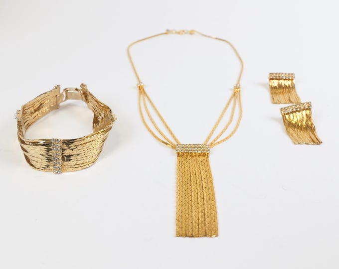 Vintage gold chain necklace earring and bracelet set with crystals from the 1980’s