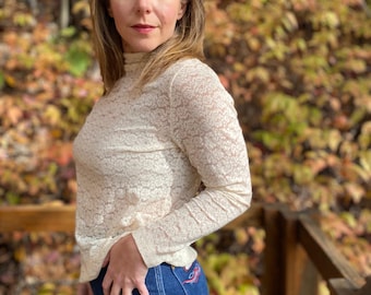 Vintage Lace Mock Neck Top: Ecru White Stretchy