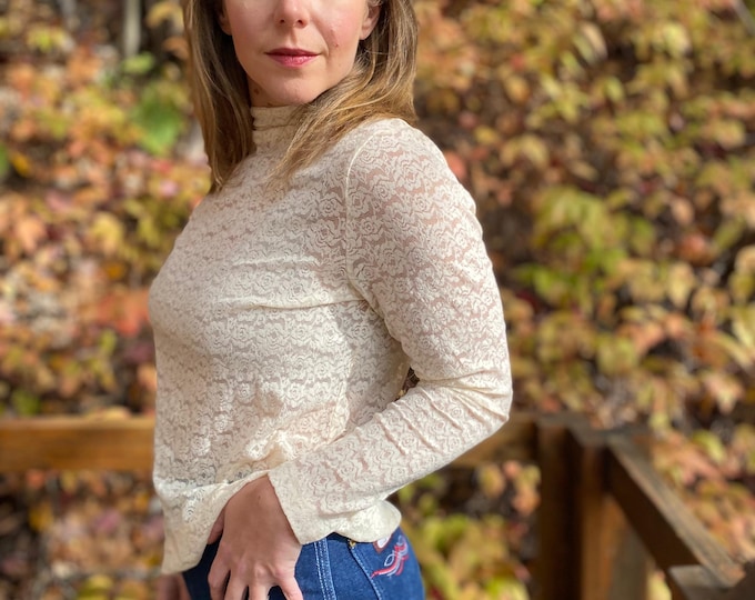 Vintage Lace Mock Neck Top: Ecru White Stretchy