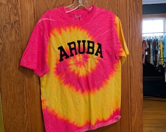 Vintage Tie Dye Aruba Tourist T-Shirt / 90’s Vintage T Shirt / Pink And Yellow Top / Vacation Clothing / Beach Day Shirt Medium/ Hand Dyed