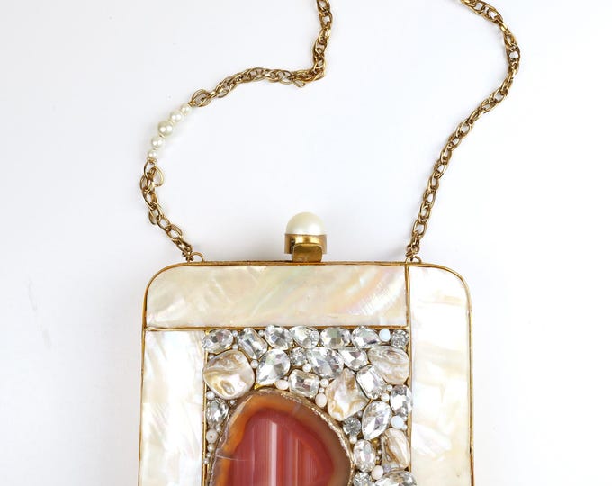 Vintage 1960’s mother of pearl dressy purse / Hard Shell Lucite hand bag / Unique Vintage Formal Evening Bag / Women’s Vintage Wedding