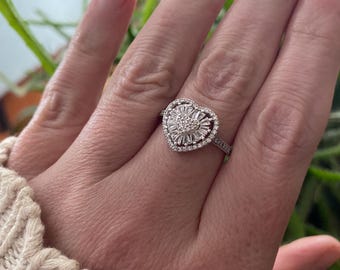 Sterling silver heart shaped ring with tiny diamonds size 7