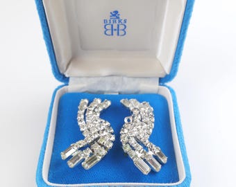 Vintage 1960’s statement clip on earrings with clear rhinestones / Aurora borealis sparkly statement earrings