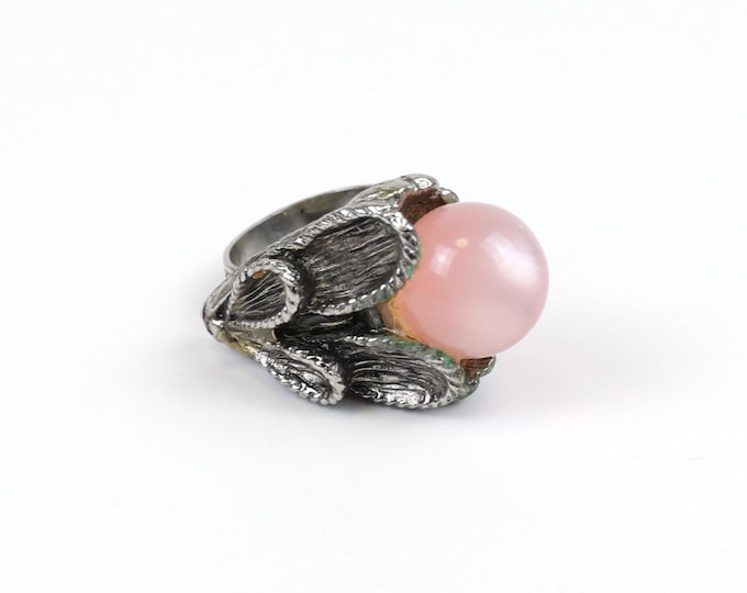 Vintage pink moonstone ring with unique design