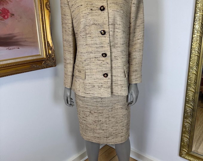 Vintage Women’s Tweed Skirt Suit In Beige with gold buttons fits Medium to Large