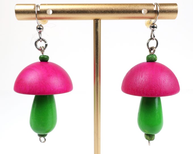 Vintage Aarikka Finland wooden mushroom earrings