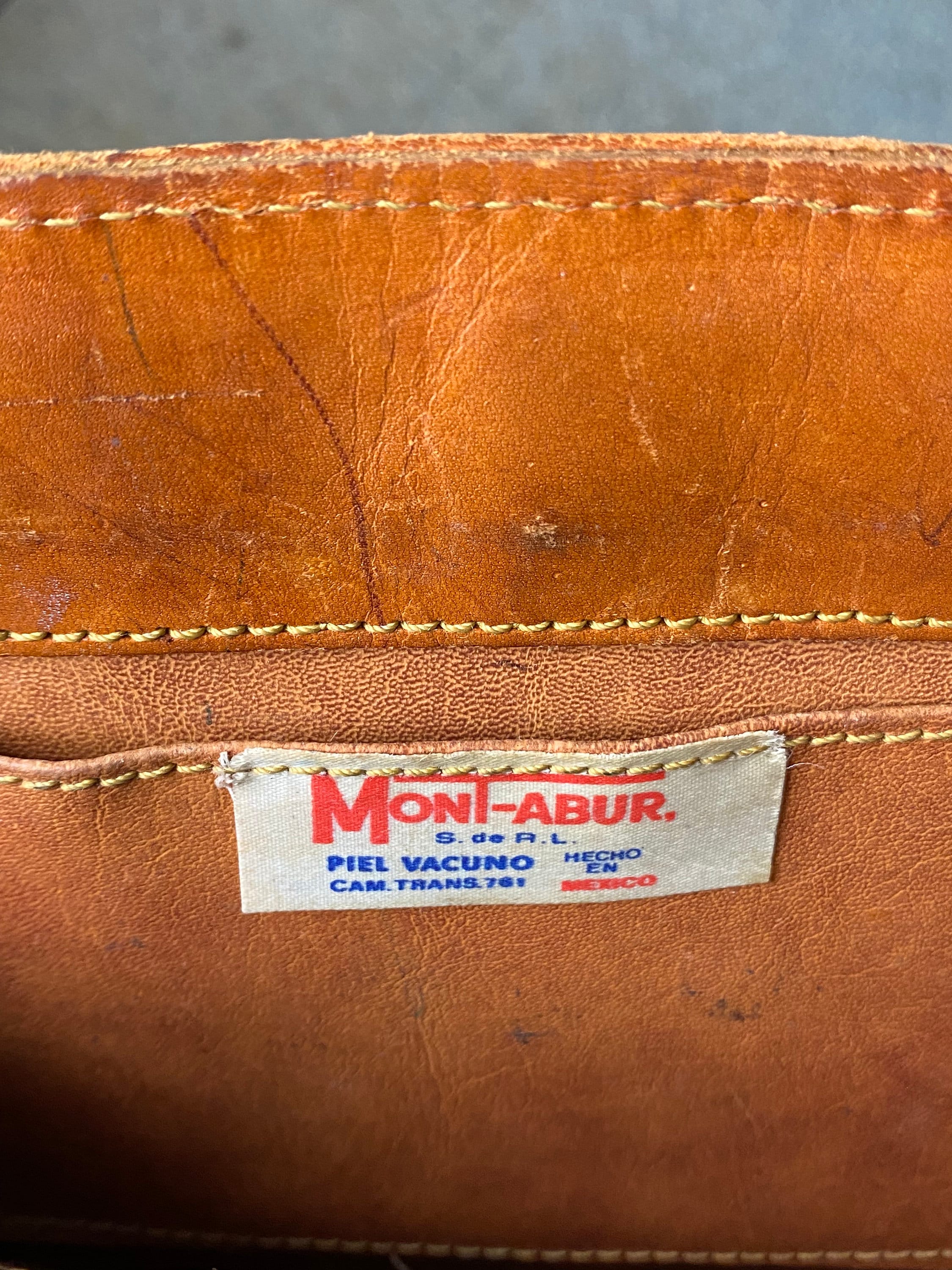 Seeking advice on how to restore an old leather bag : r/Leathercraft