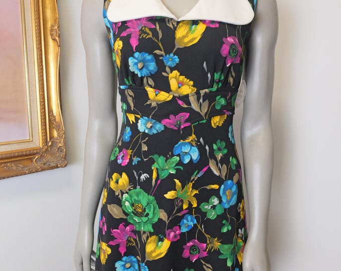 Vintage 1970’s Maxi Dress / 70s clothing / Long floral 70’s Maxi Dress / Rounded collar / Halter Dress / Authentic Vintage Clothing