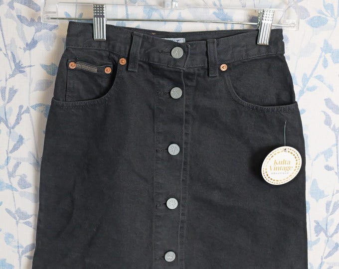 Calvin Klien Vintage black denim mini skirt with button down front / Black Denim 100% cotton Made in Canada Skirt / Back to school Fall