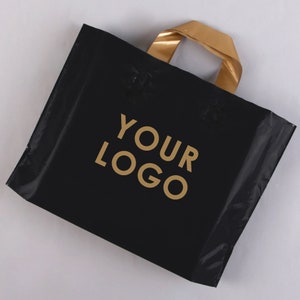 100pcs Customized plastic shopping bag with printed courier bag design logo