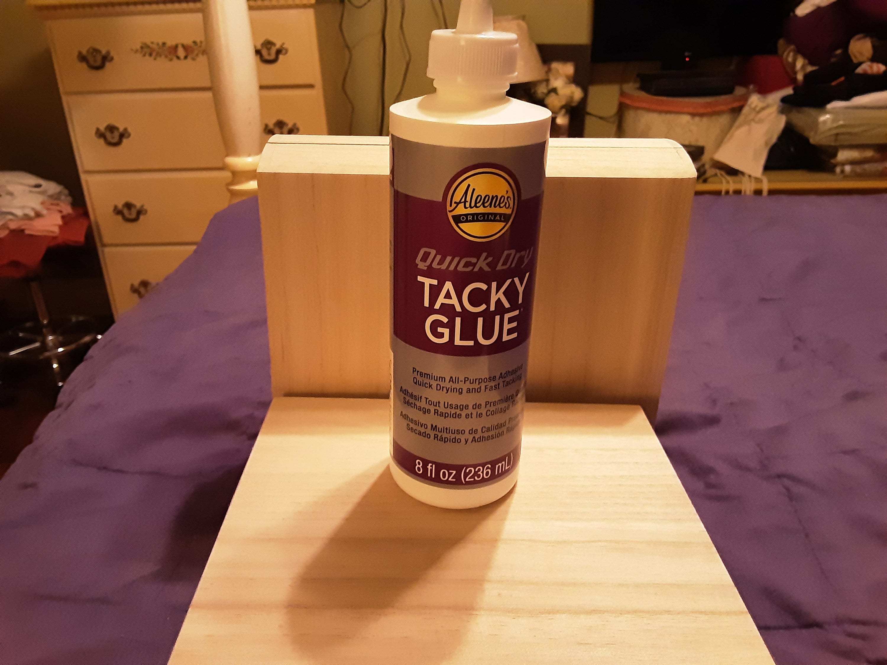 Aleene's Original Tacky Glue Craft Glue 4ounce, Tacky Glue, Quick