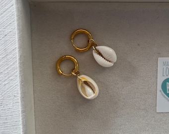 Sea Shell Charm Huggies