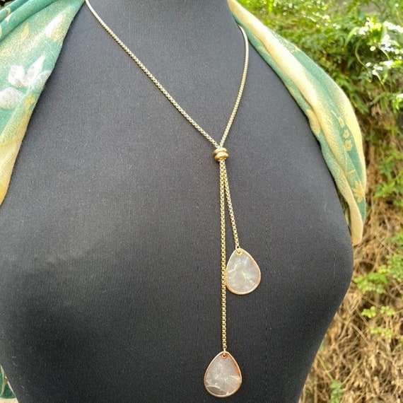 Bolo Chain Tie with Mother of Pearl Pendants