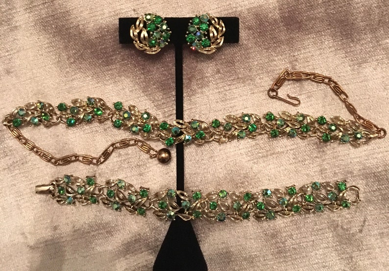 necklace and earring set Vintage signed Lisner bracelet