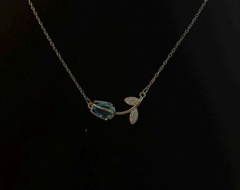 Silver tulip necklace