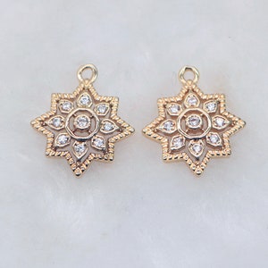 10 Stück CZ Pave Blumen Charms, vergoldeter Messing Anhänger